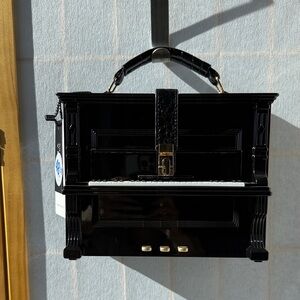 Black Piano Handbag
